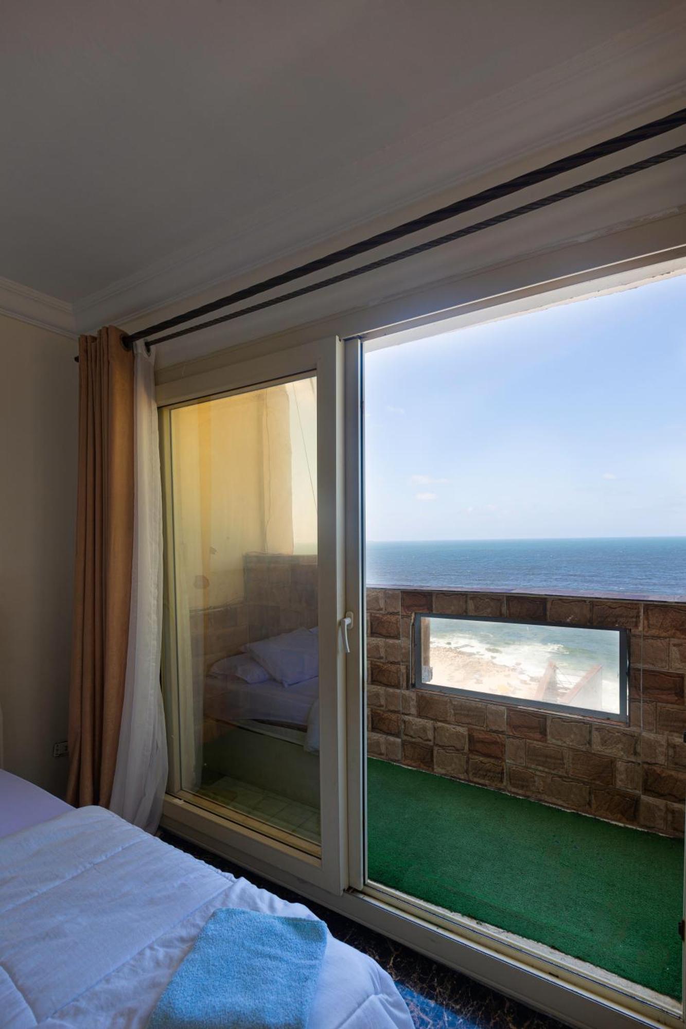 Hyat Suites & Rooms 亚历山大港 外观 照片